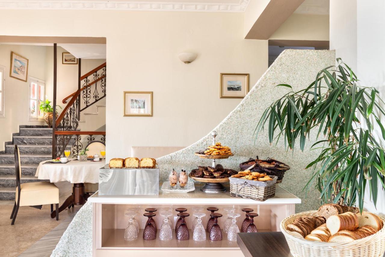 Victoria Hill Hotel Дассия Экстерьер фото