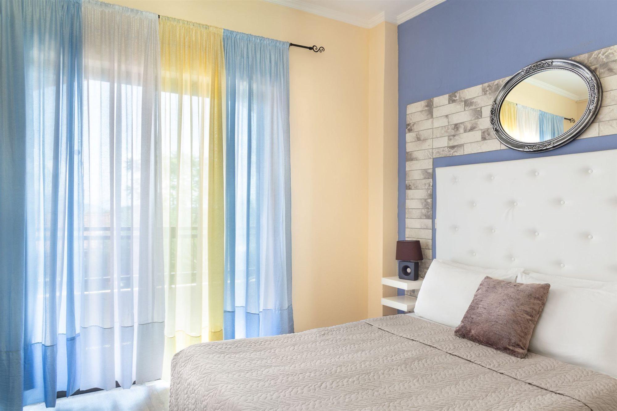 Victoria Hill Hotel Дассия Экстерьер фото